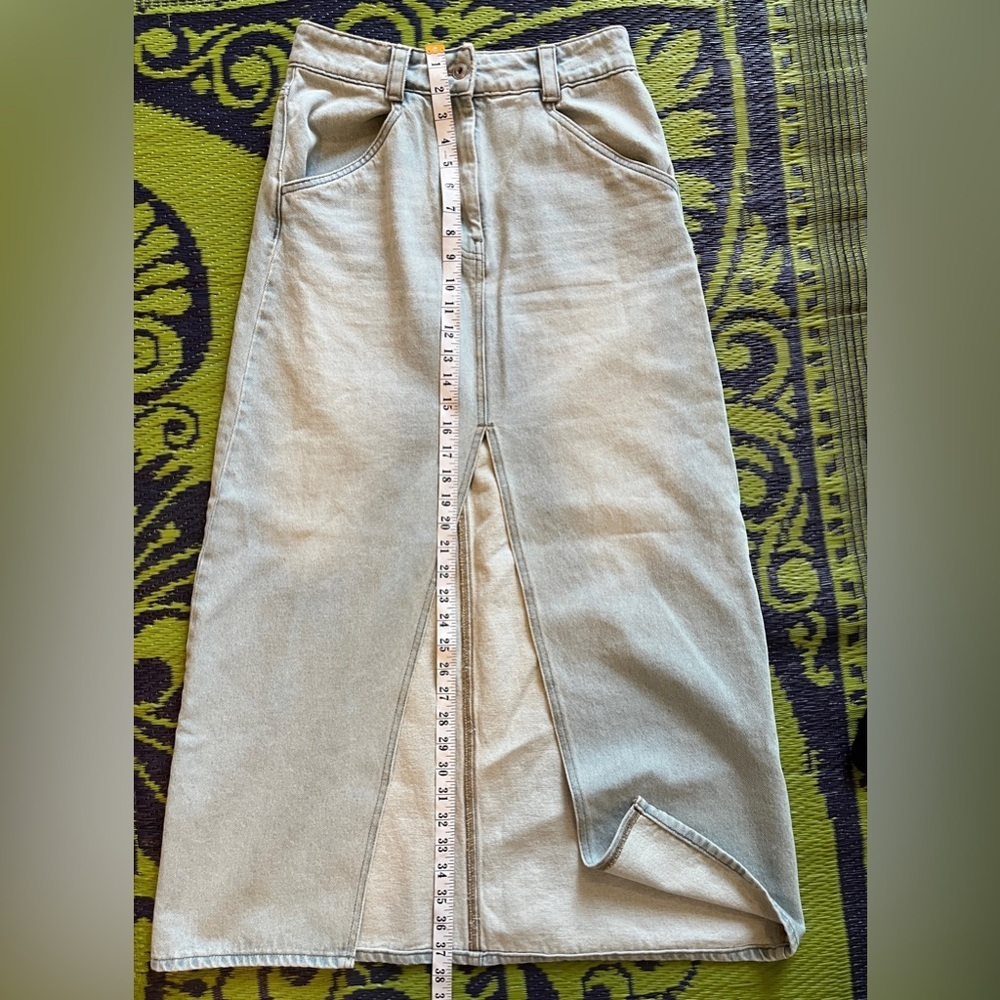 Light Wash Denim Maxi Skirt - Picture 10 of 11